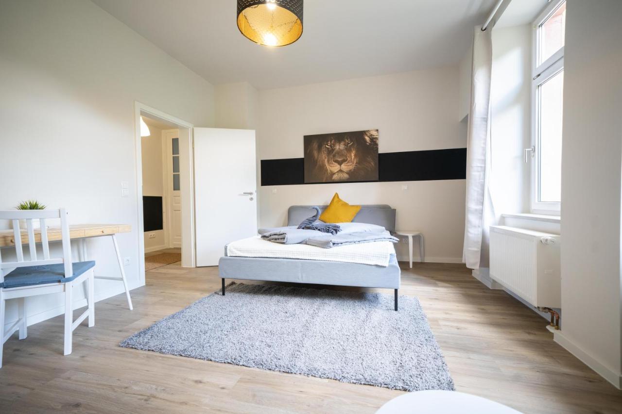 Fullhouse - Zwickau - L96 - Smarttv - Nespresso - 2 Queensize Beds エクステリア 写真